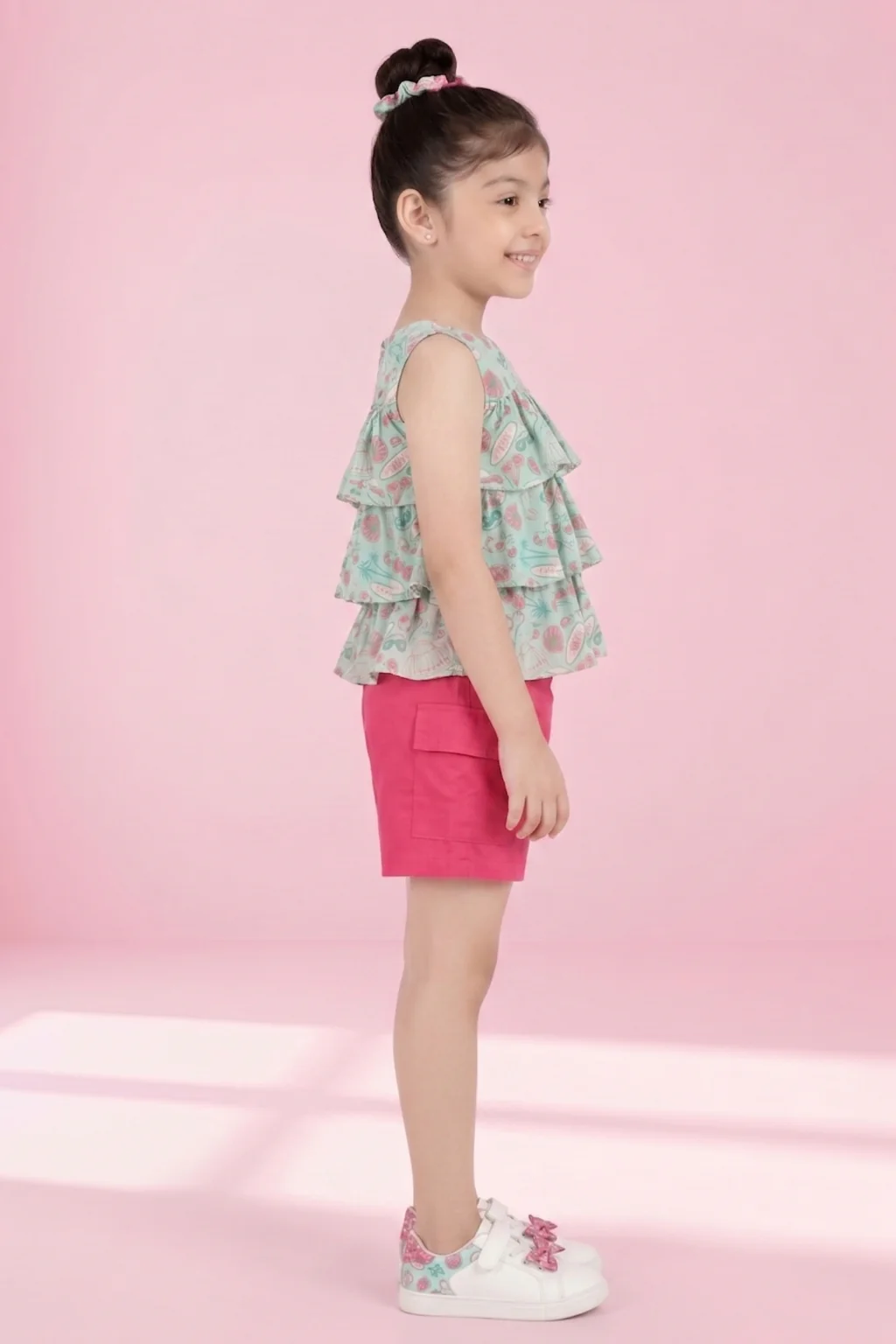 Barbie Floral Ruffle Top & Pink Shorts Set BASET381 - Image 4