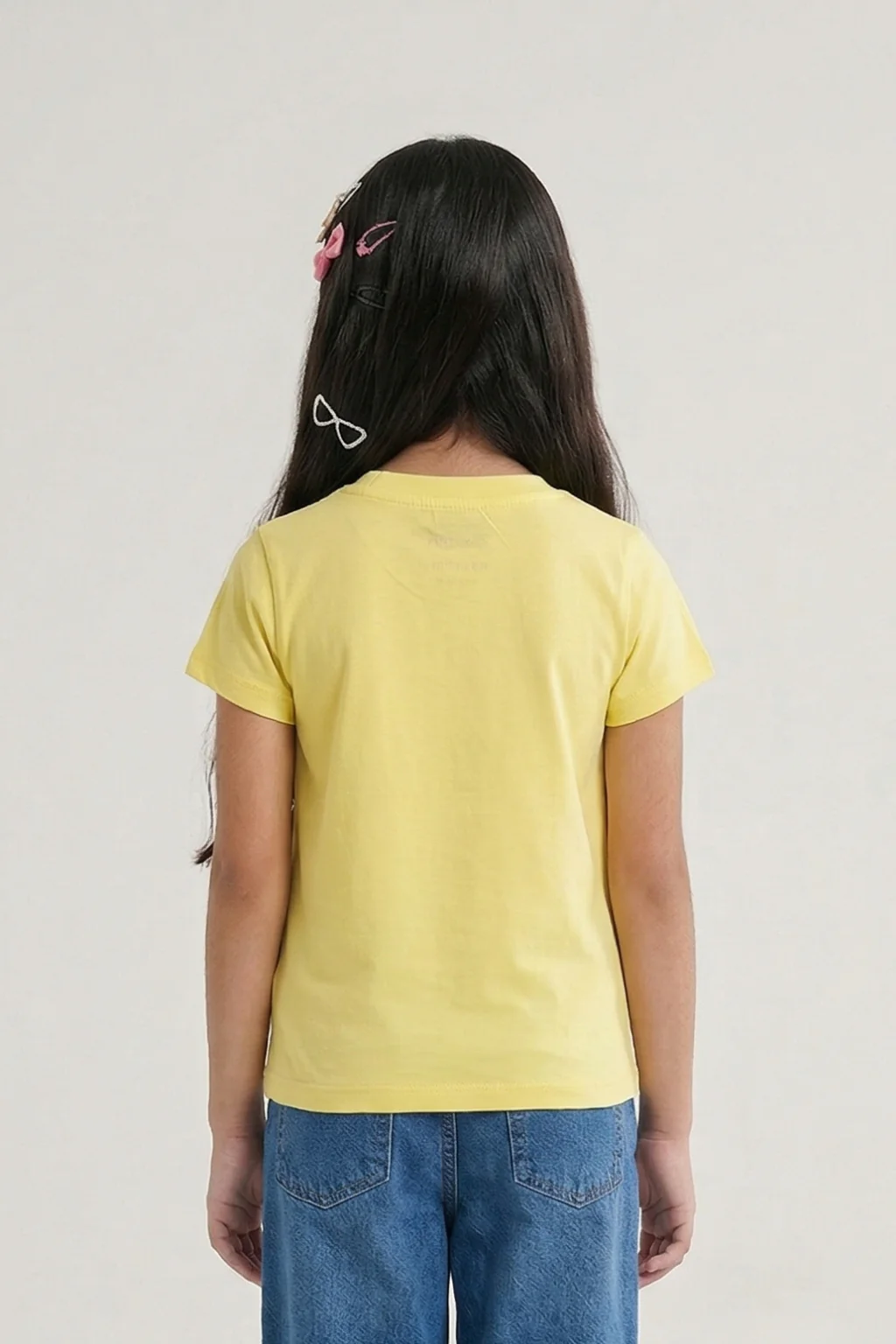 Barbie Yellow Girl Gang Graphic T-Shirt BATP2011 - Image 2