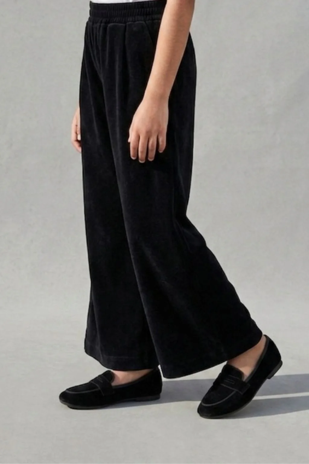 Black Wide-Leg Comfort Pants P1667 - Image 3
