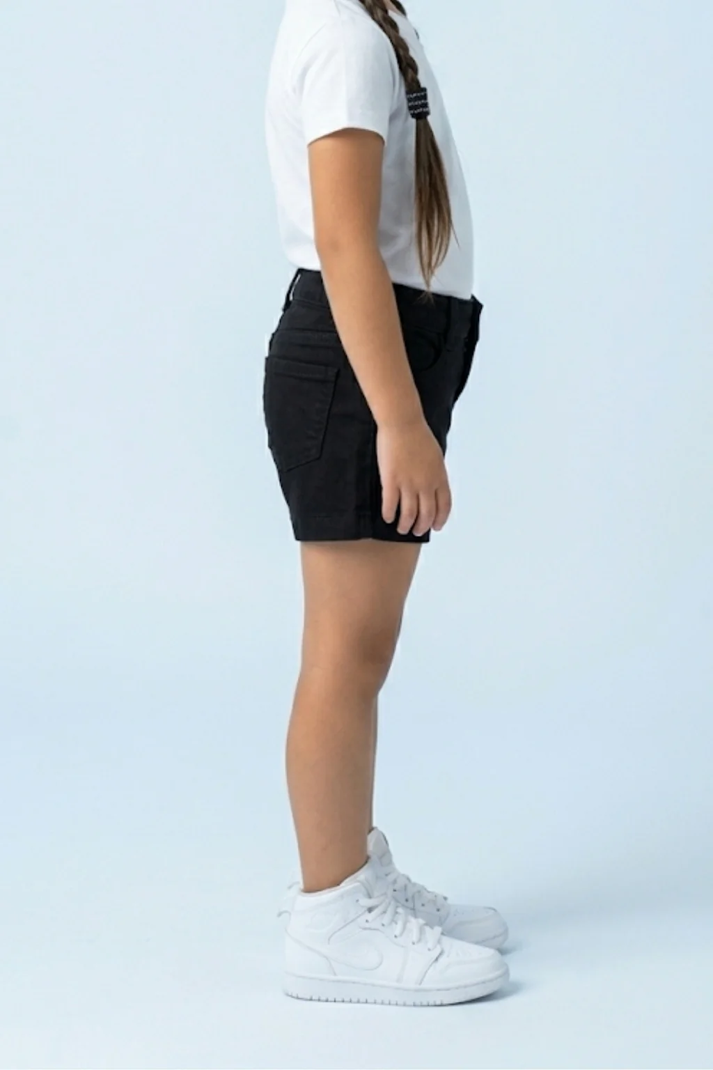 Classic Black Denim Shorts H970 - Image 4