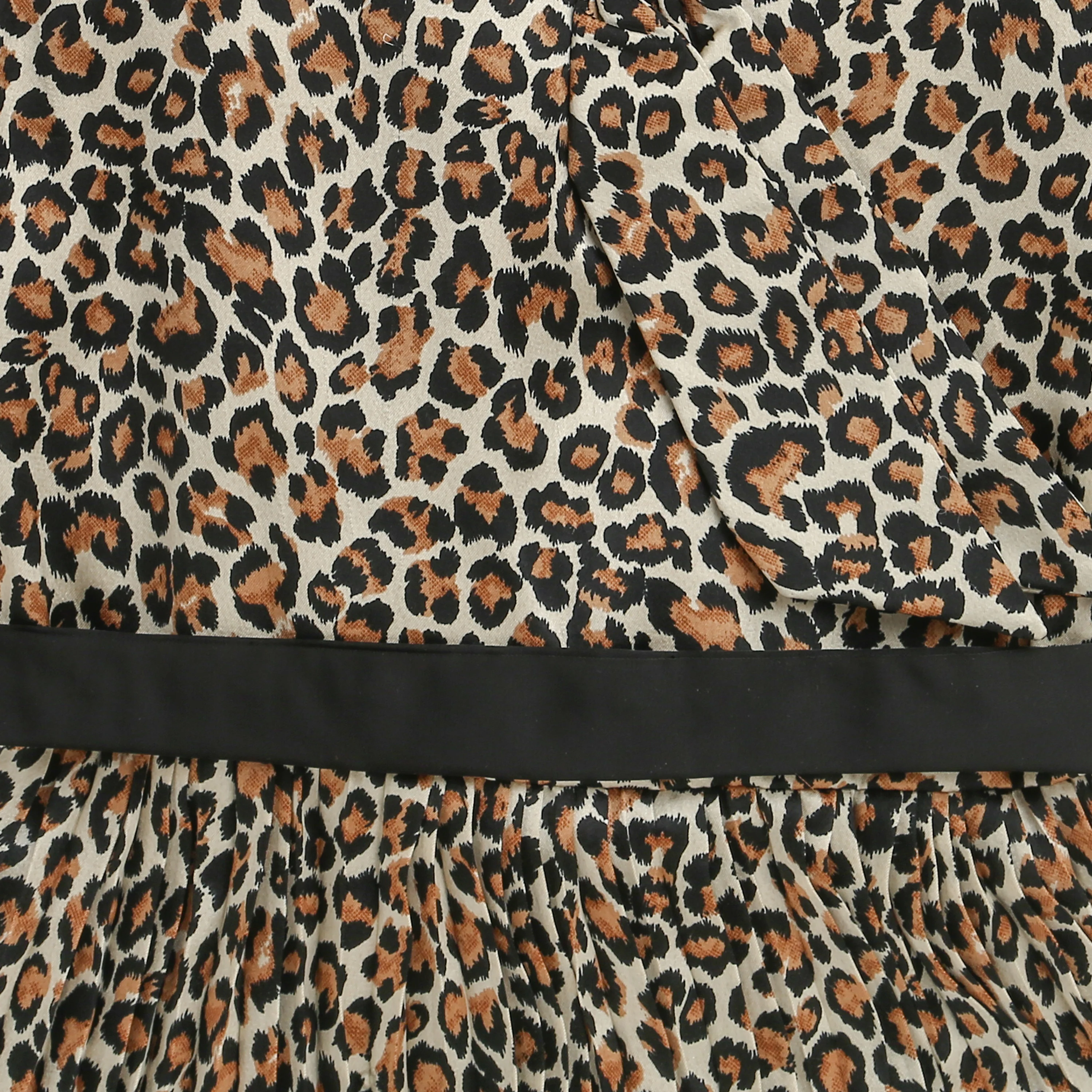 Leopard Print Wrap Dress M2307 - Image 8