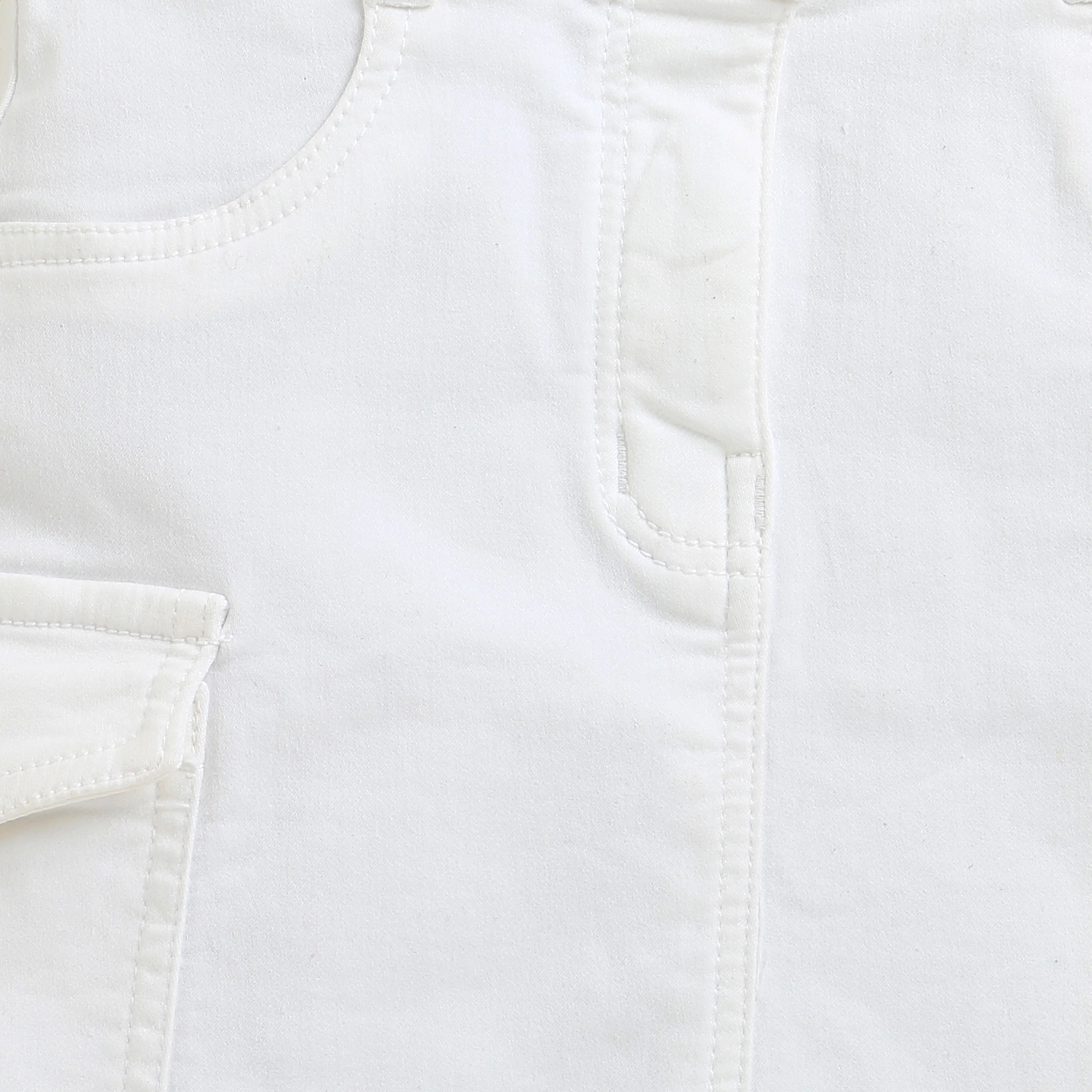 White Skirt with Cargo Pockets for Girls S900 - Image 8